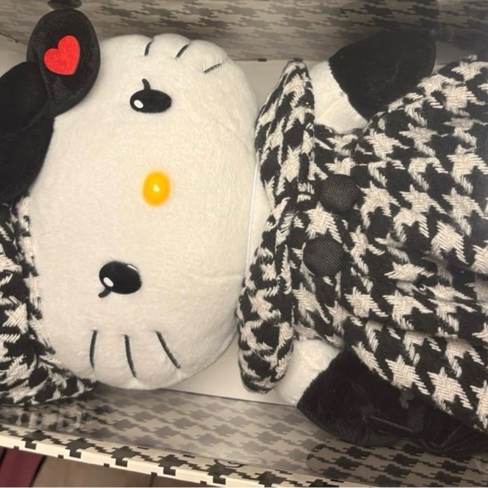 Black and White Houndstooth Hello Kitty Plush - Picture 2 of 2